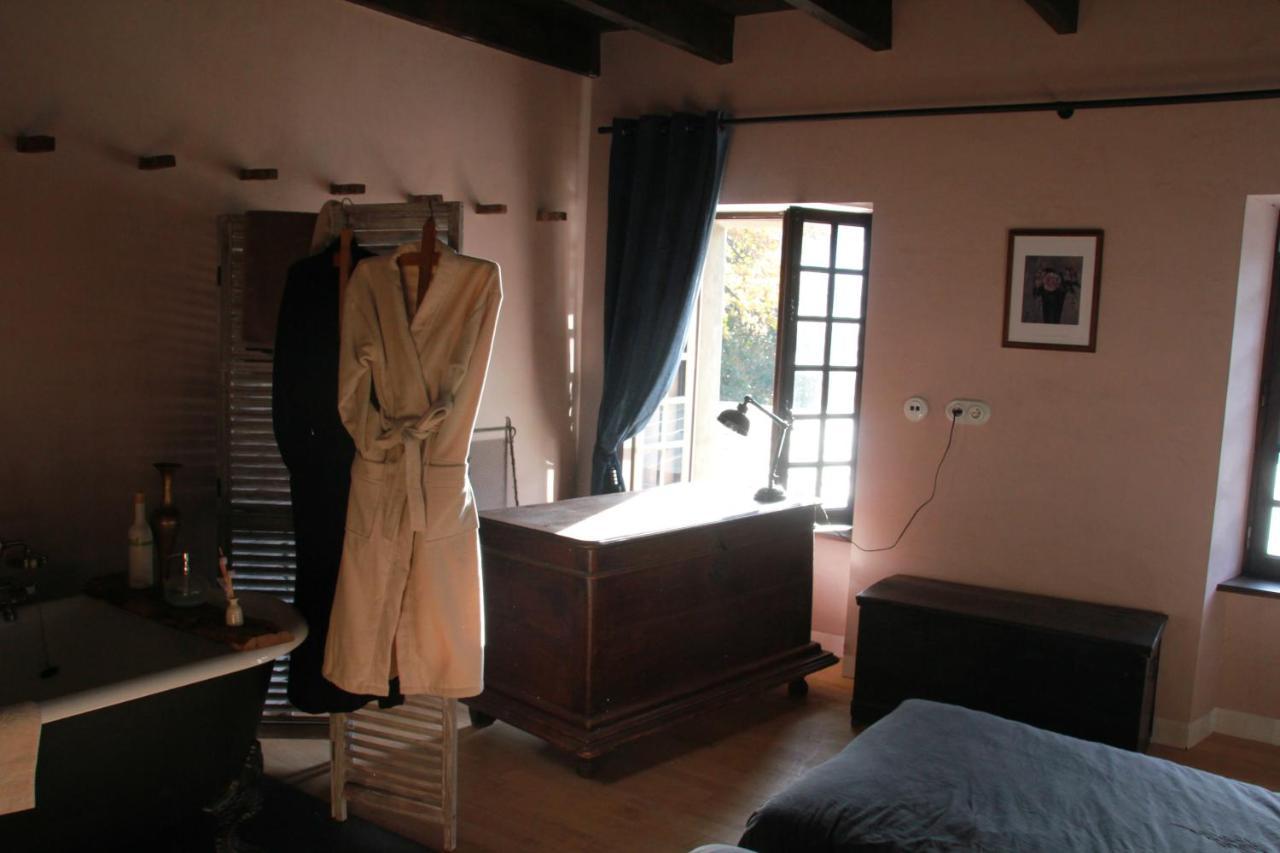 Fount Estremiero - Chambres & Tables D'Hotes Castans Εξωτερικό φωτογραφία